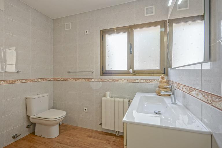 Property thumbnail 18