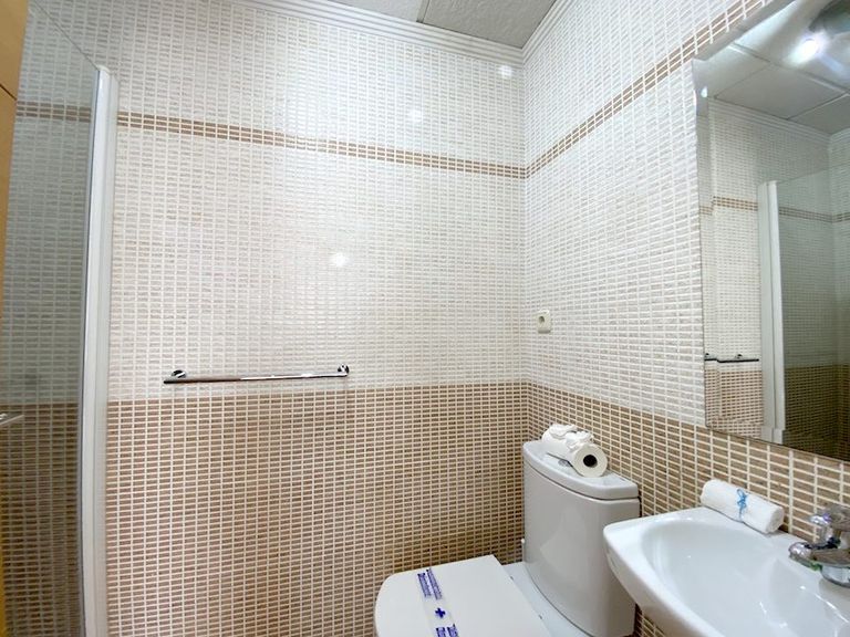 Property thumbnail 10