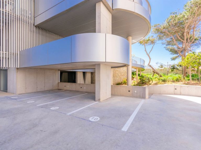 Property thumbnail 11