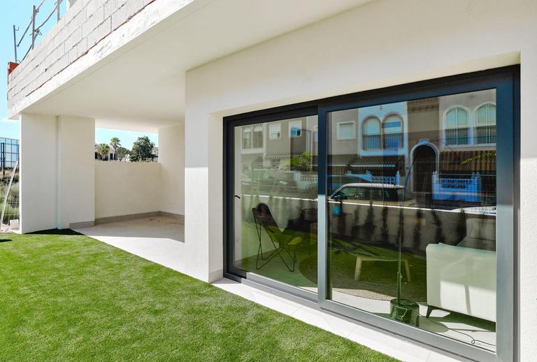 Property thumbnail 2