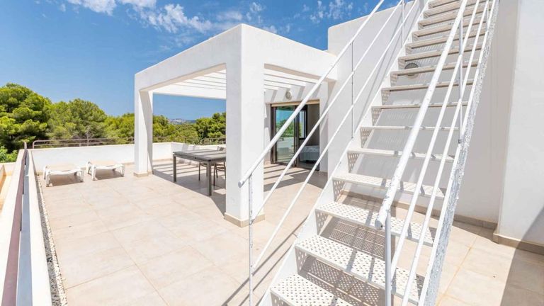 Property thumbnail 11