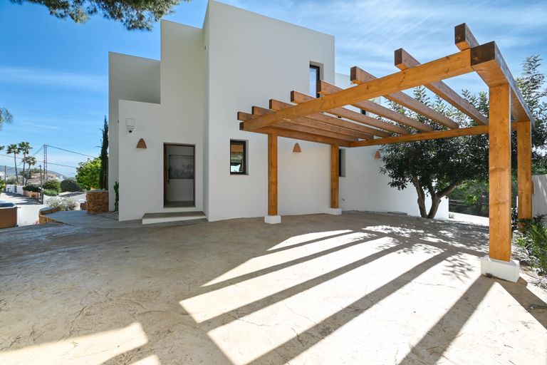 Property thumbnail 8