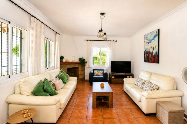 Property thumbnail 6