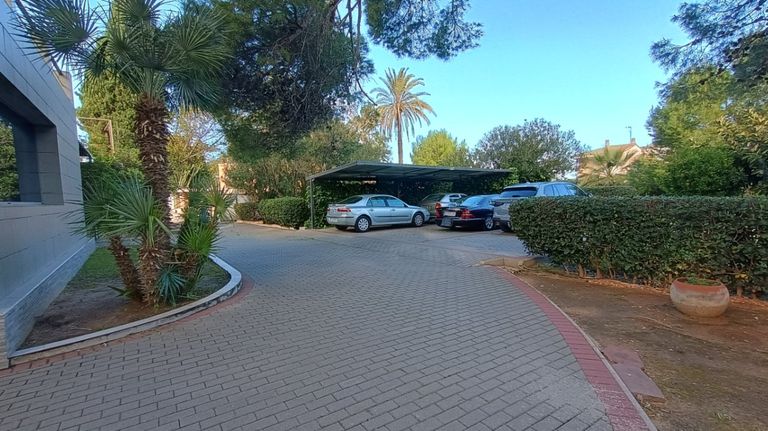 Property thumbnail 35