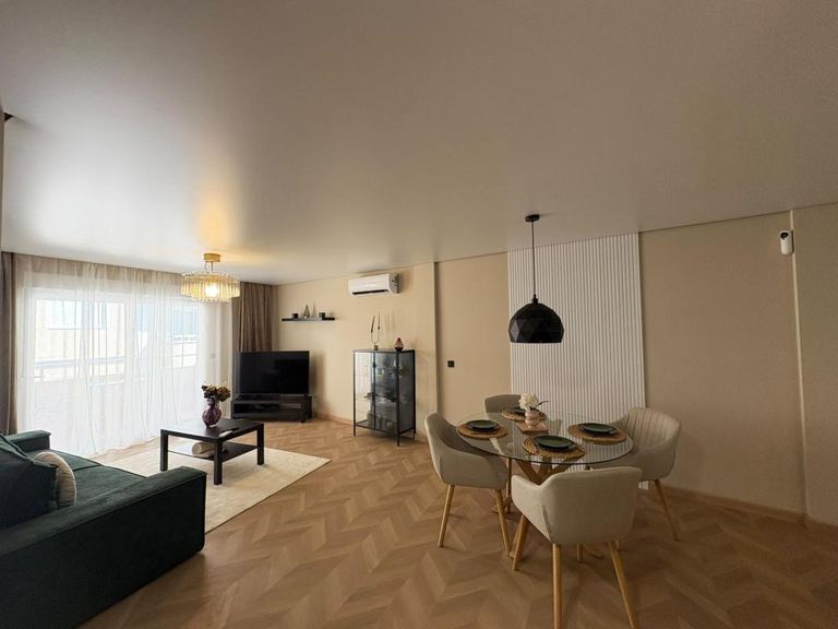Property thumbnail 12
