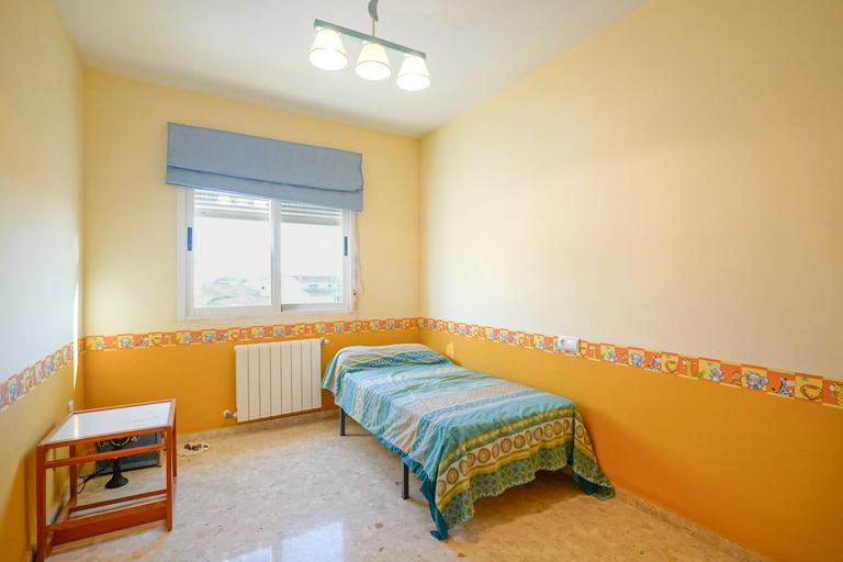 Property thumbnail 11