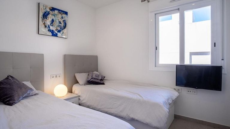 Property thumbnail 15
