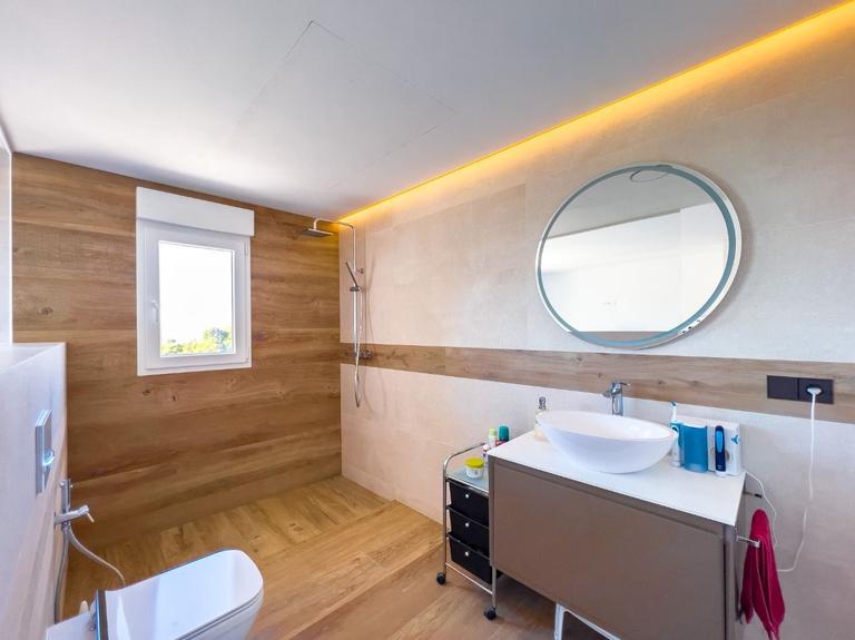 Property thumbnail 25