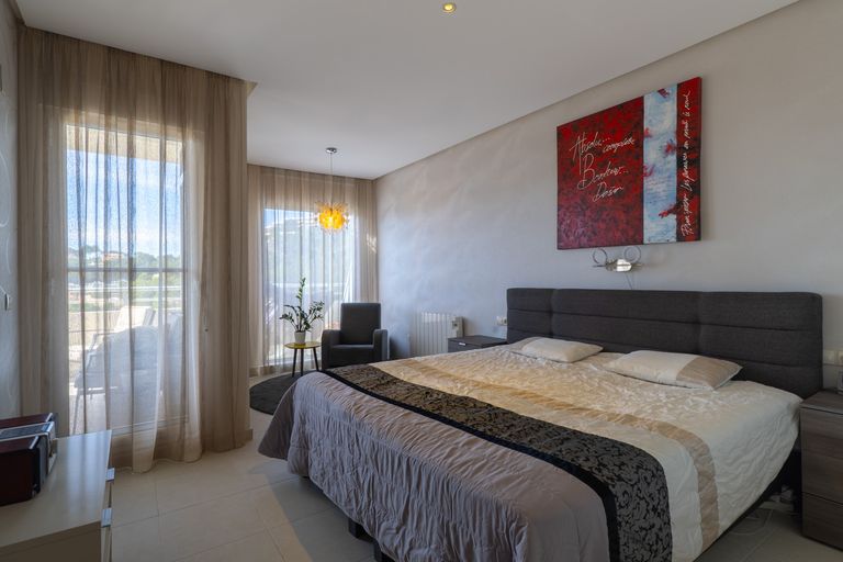 Property thumbnail 24