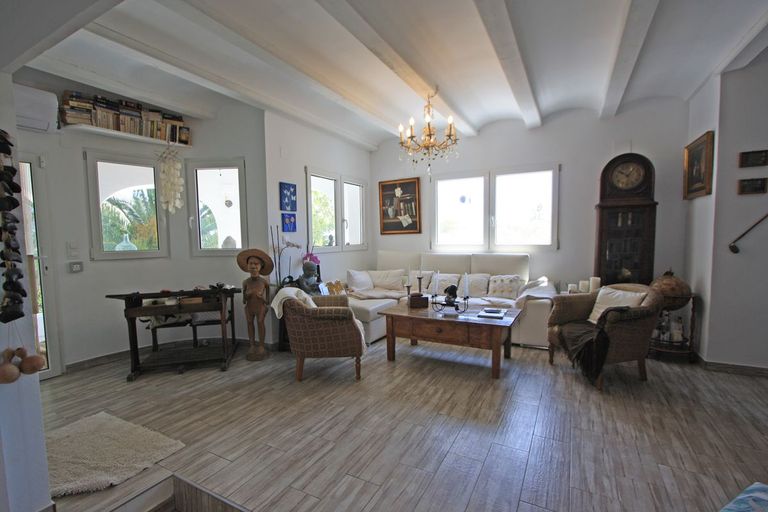 Property thumbnail 10