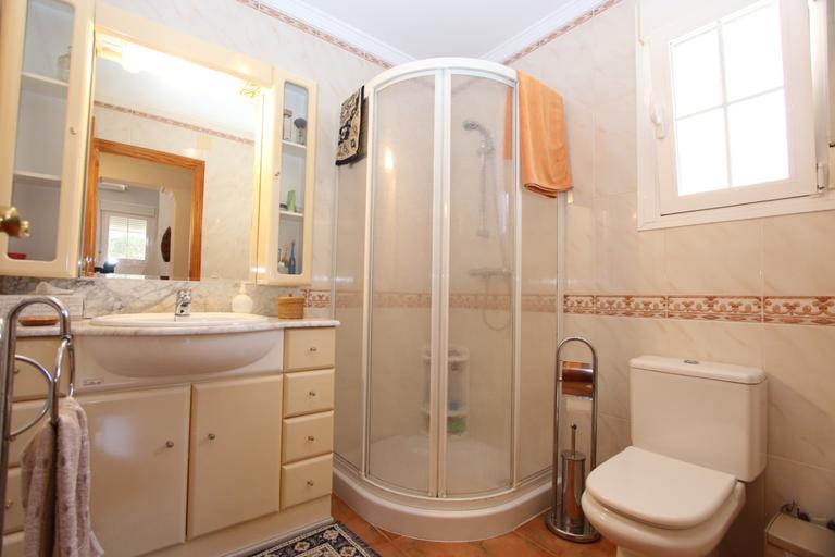 Property thumbnail 9