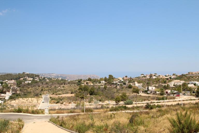 Property thumbnail 1