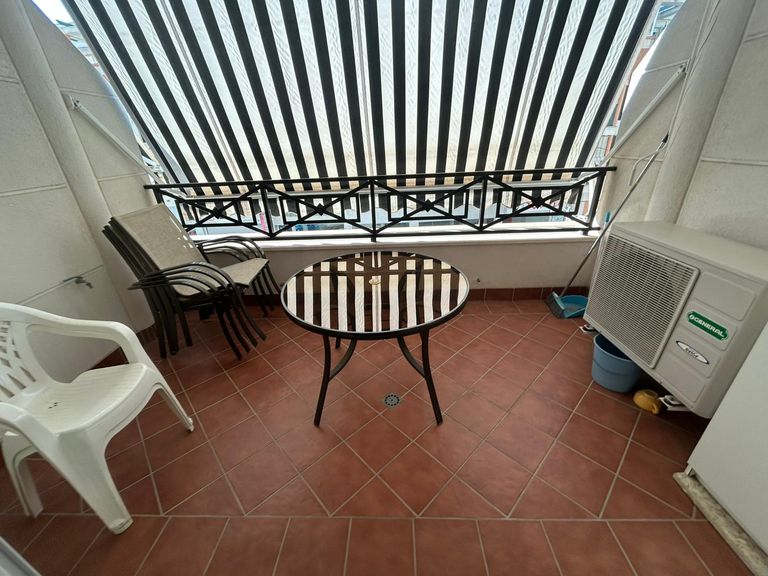 Property thumbnail 6