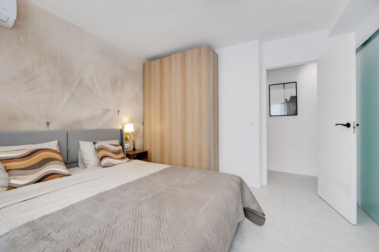 Property thumbnail 30