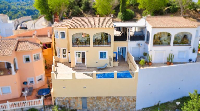 Property thumbnail 1