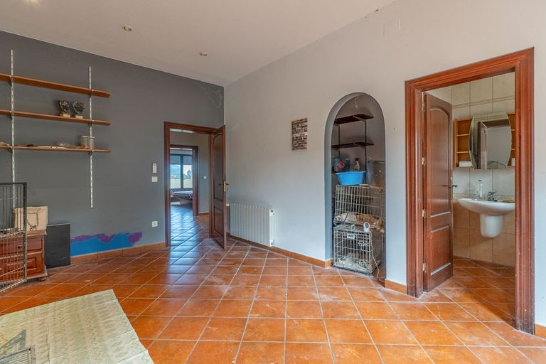 Property thumbnail 35