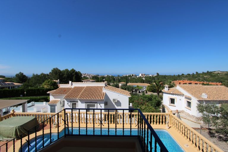 Property thumbnail 8