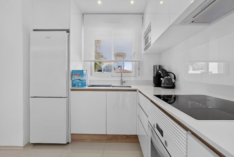 Property thumbnail 12