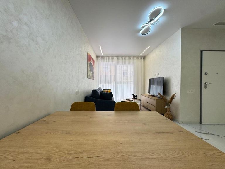 Property thumbnail 9