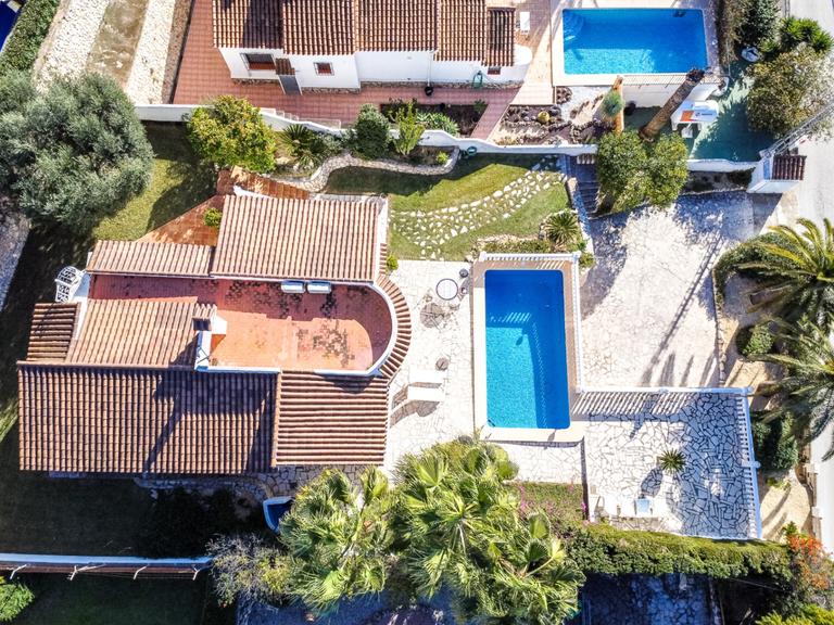 Property thumbnail 8