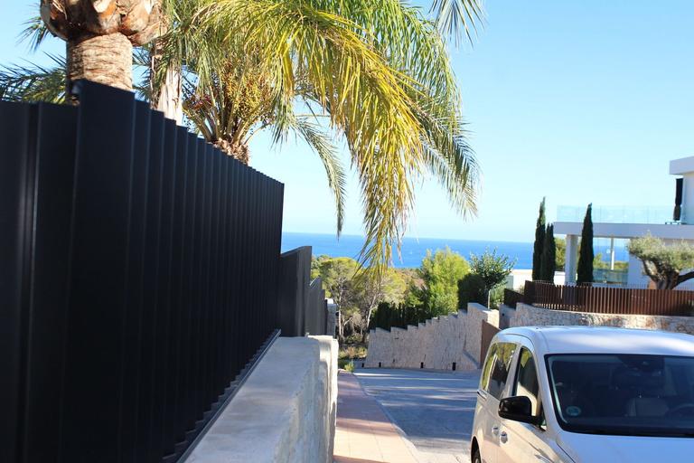 Property thumbnail 11