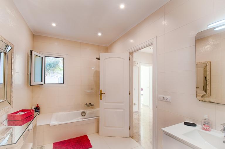 Property thumbnail 48