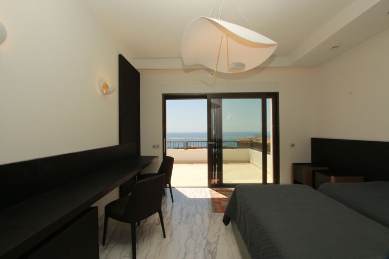Property thumbnail 35