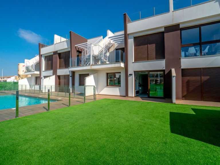 Property thumbnail 1