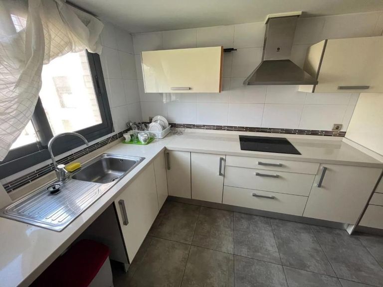 Property thumbnail 6