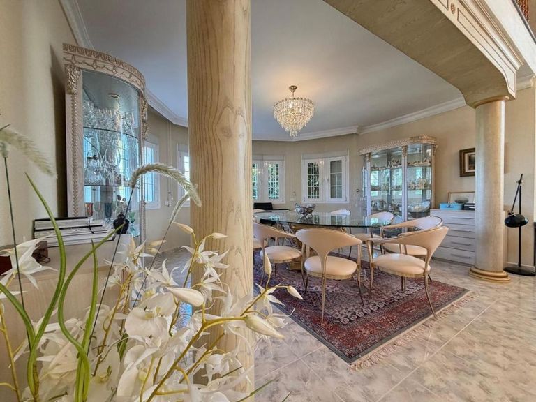 Property thumbnail 14