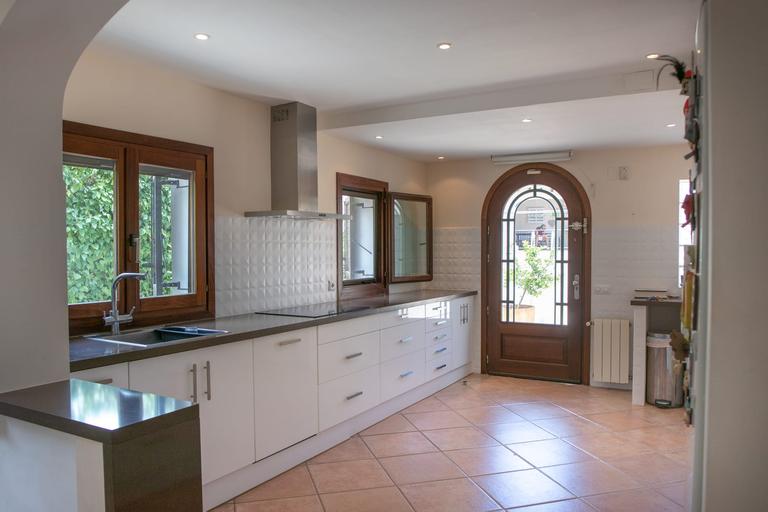 Property thumbnail 8