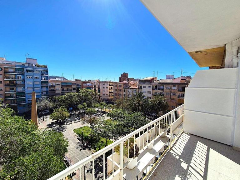 Property thumbnail 24