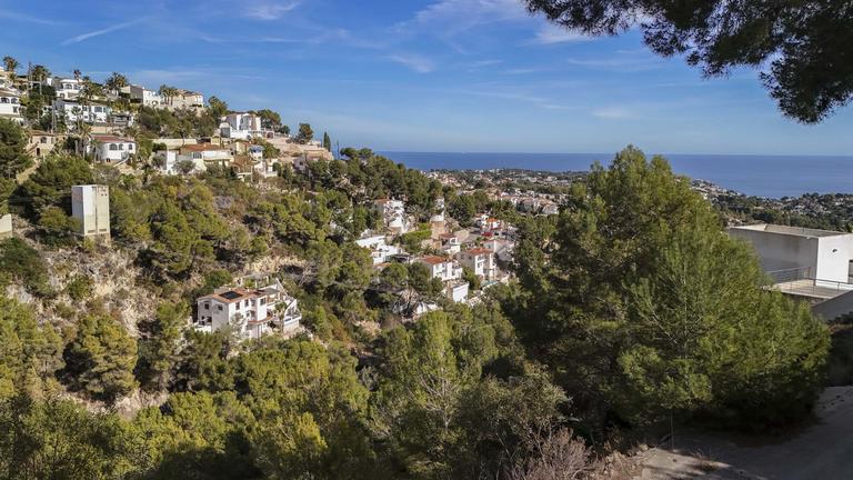 Property thumbnail 1