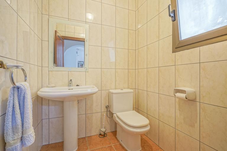 Property thumbnail 4