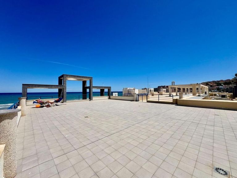 Property thumbnail 1