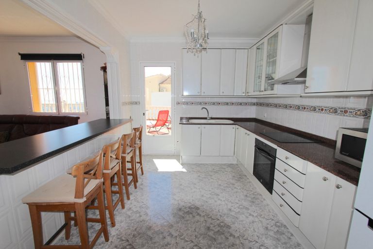 Property thumbnail 18