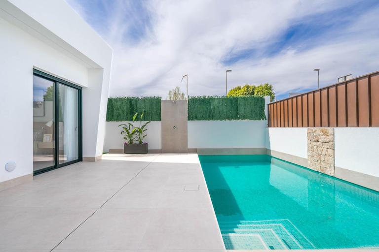 Property thumbnail 37