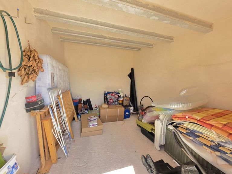 Property thumbnail 15