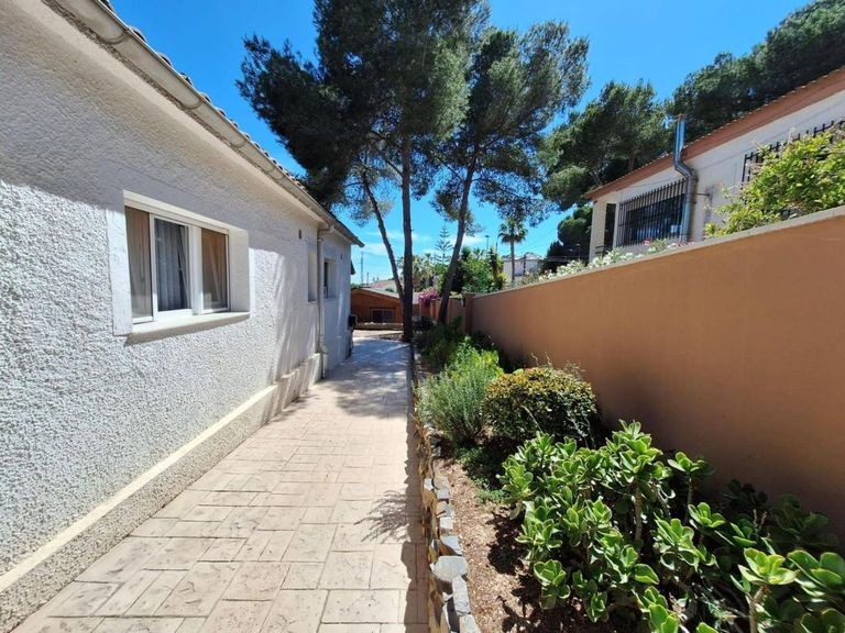 Property thumbnail 26