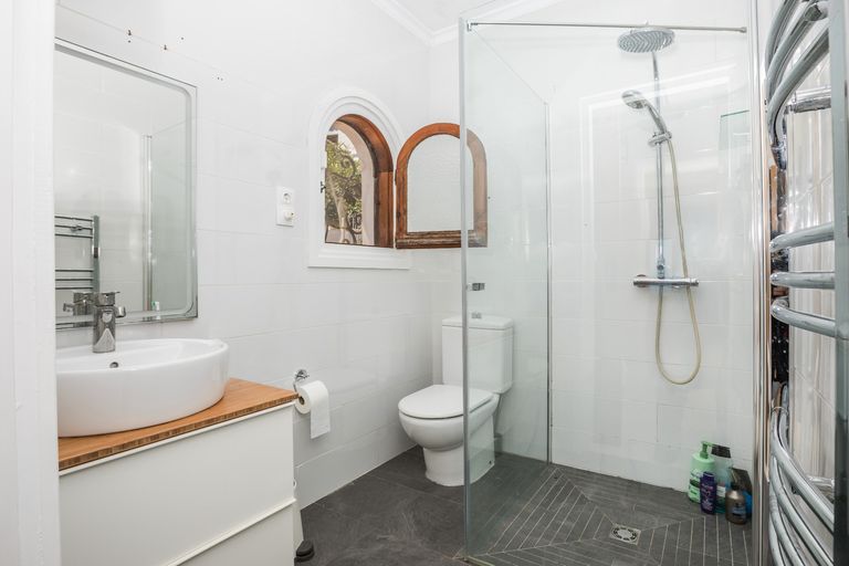 Property thumbnail 18