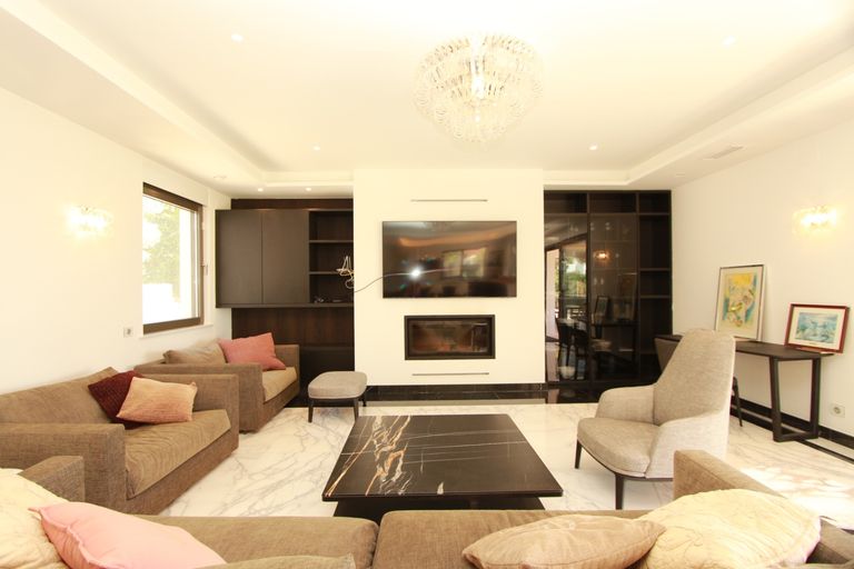 Property thumbnail 14