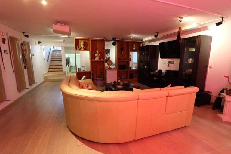 Property thumbnail 23