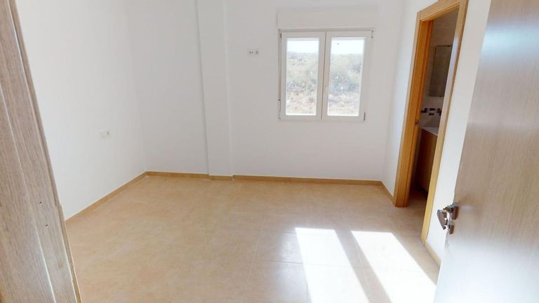 Property thumbnail 18