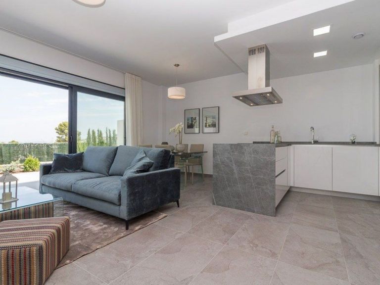 Property thumbnail 13