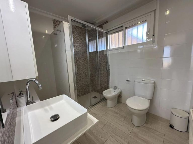 Property thumbnail 18