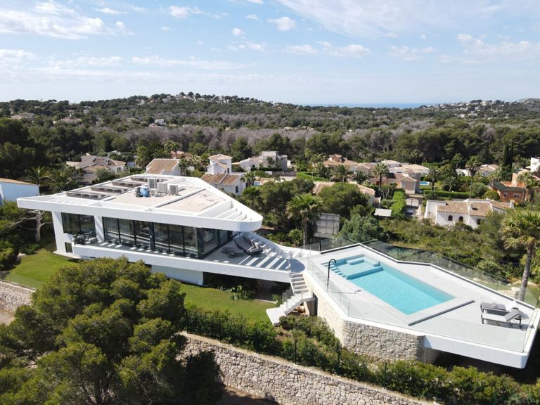 Property thumbnail 4