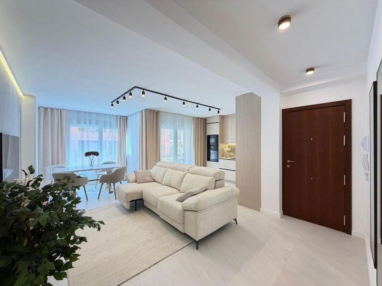Property thumbnail 3