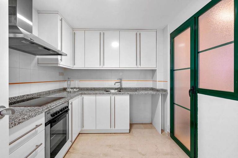 Property thumbnail 11