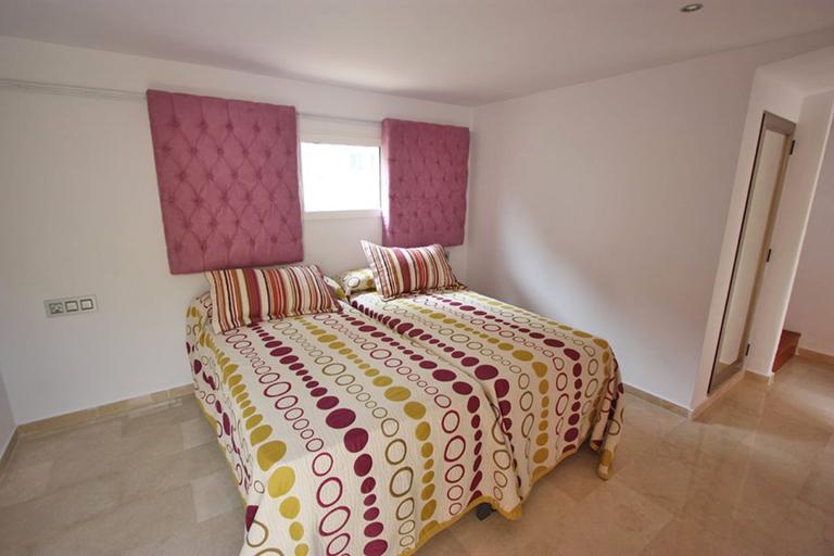 Property thumbnail 16
