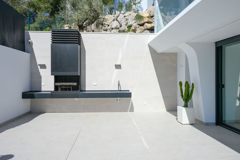 Property thumbnail 35